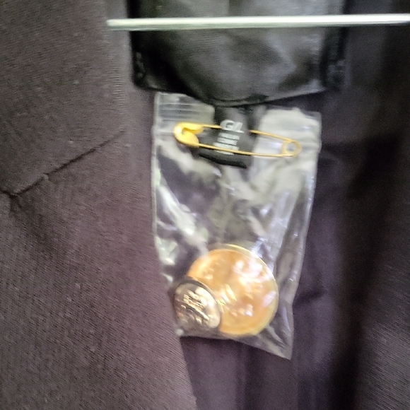 Dynamite Black Jacket with Gold Details - Picture 7 of 7